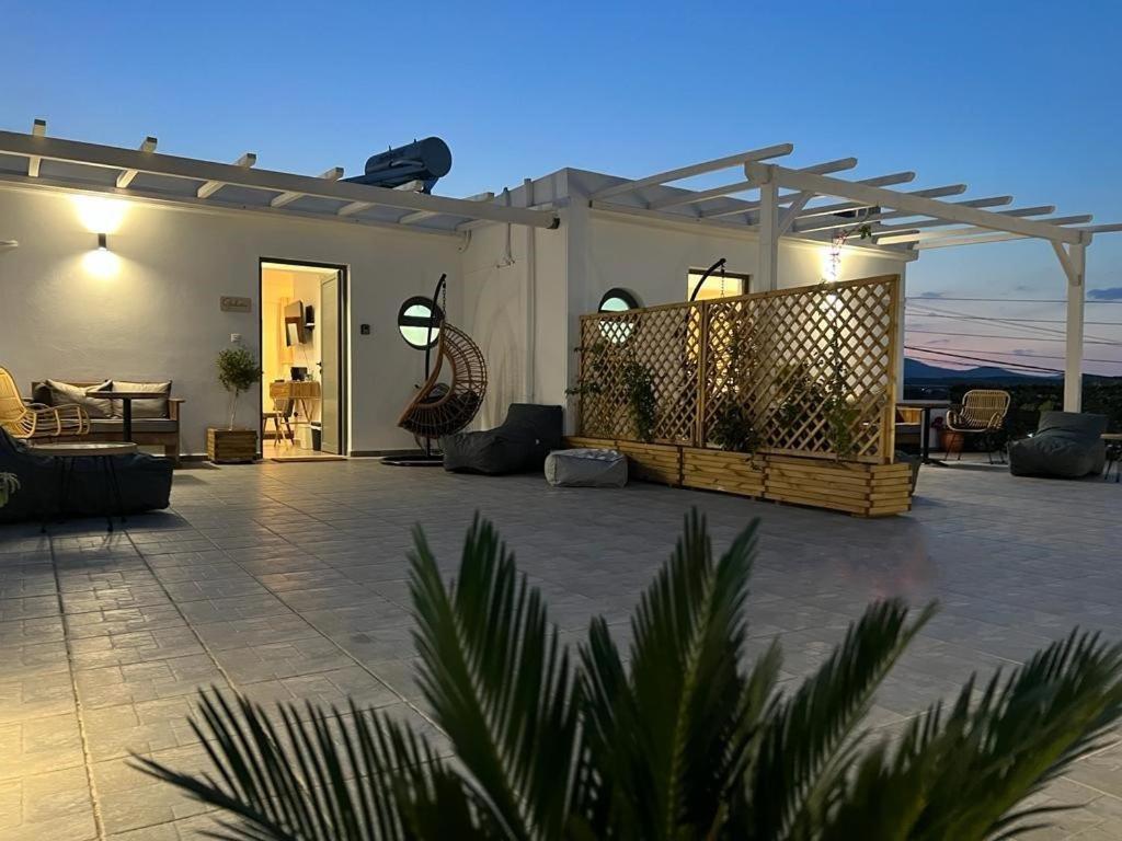 Airport Luxury Stay Artemida  Bagian luar foto