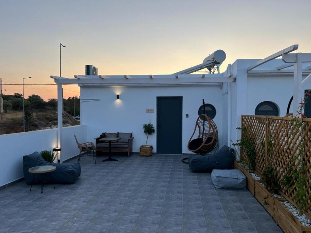 Airport Luxury Stay Artemida  Bagian luar foto